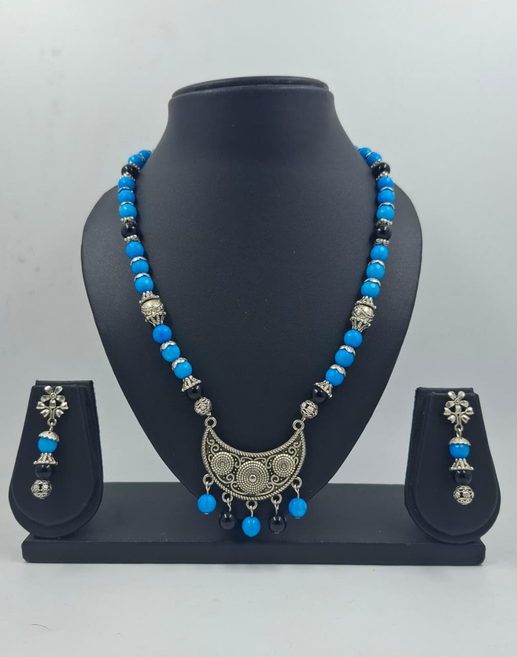Beads Necklace